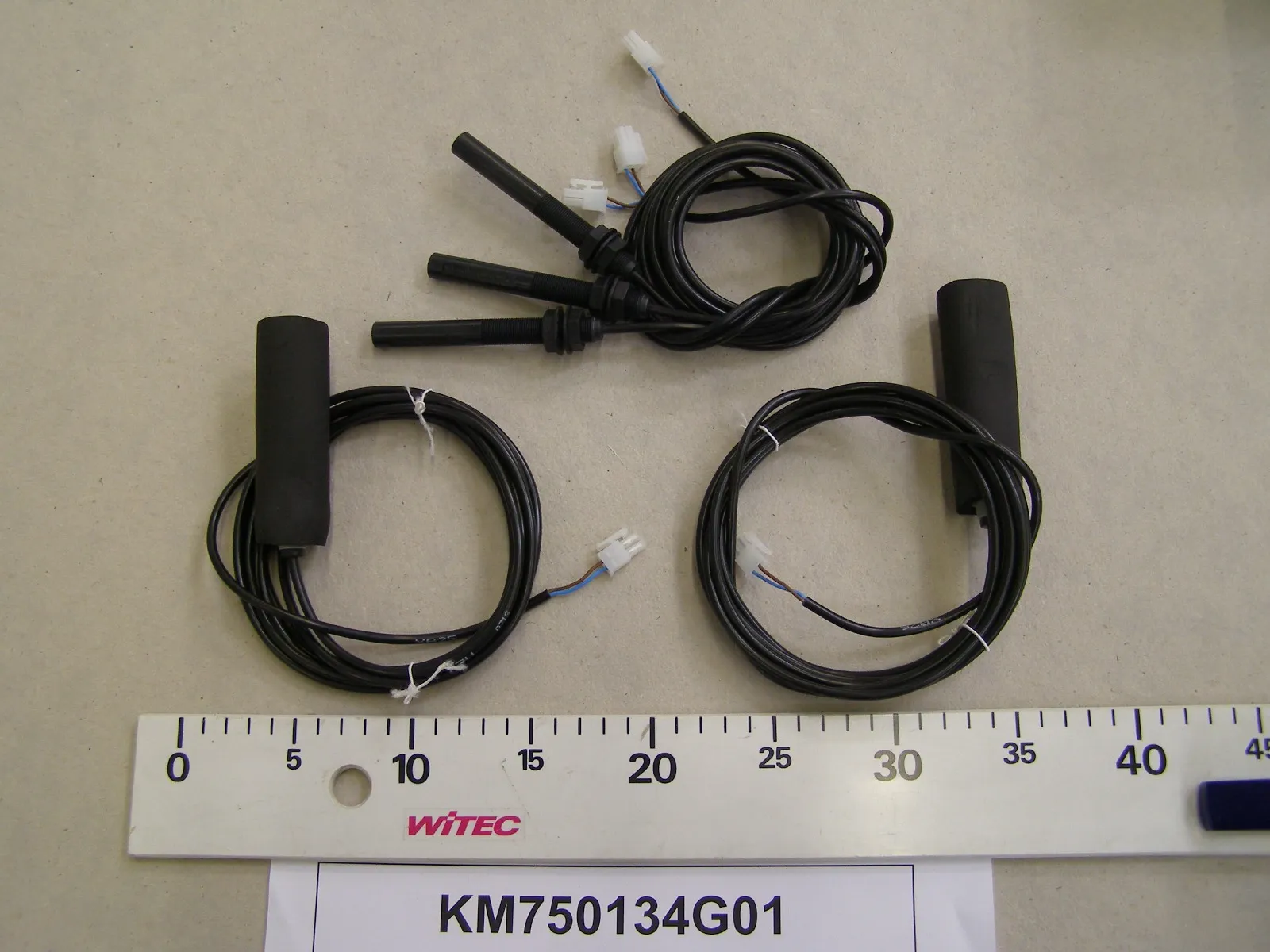 Датчик герконовый KM750134G01 Kone